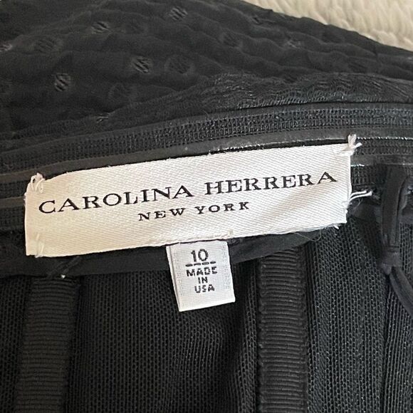 CAROLINA HERRERA bubble fit & corset size 10 - Picture 5 of 16